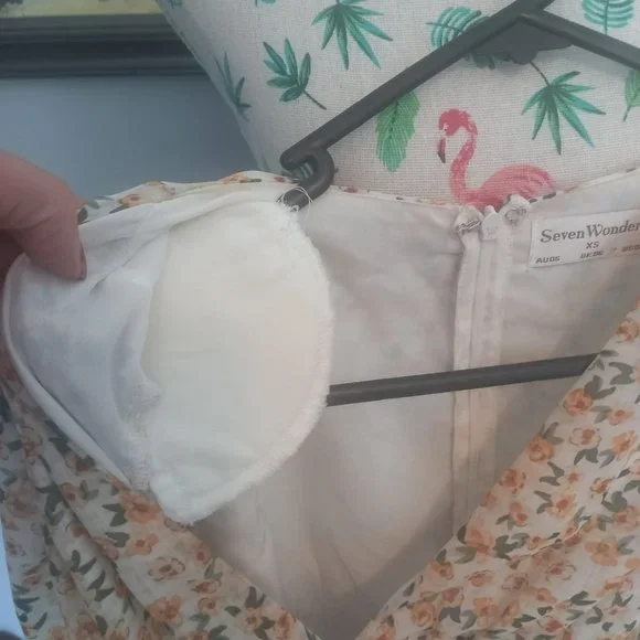 🥳 HOST PICK! 🥳 Seven Wonders floral mini dress (Size XS) - Picture 6 of 9